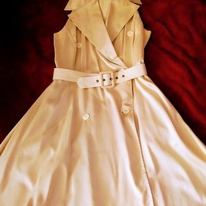 Italia Sergio Donati beige dress